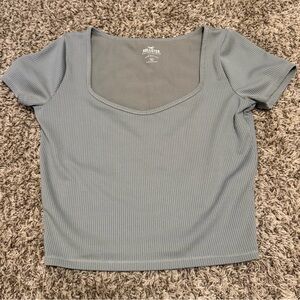 Hollister Women's Smokey Gray Ribbed Crop Top